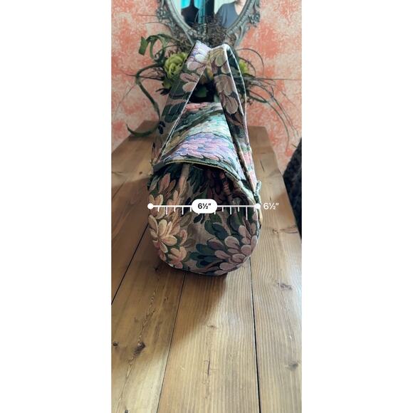 Tapestry Organizer Tote - Picture 9 of 10